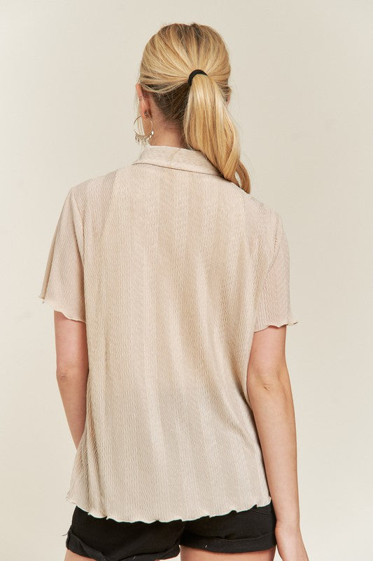 Back view taupe textured button down shirt, short sleeves.