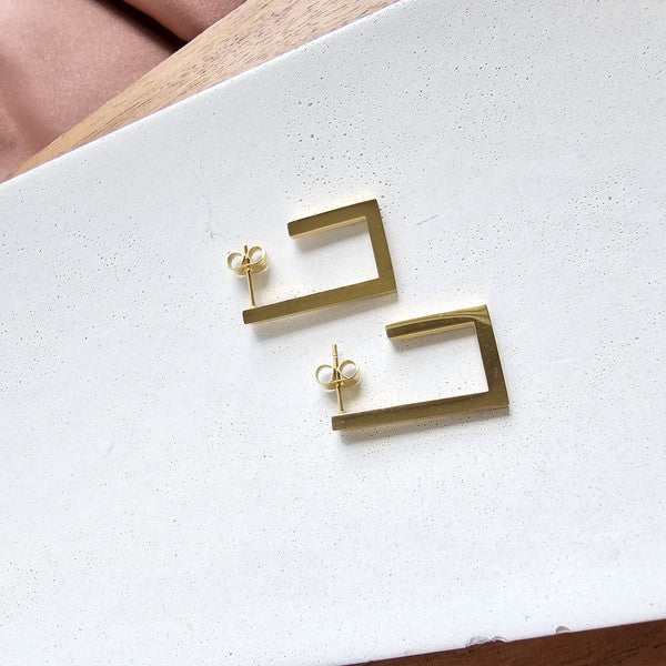 Goldi Luxe Gold Square Hoops – 18K Gold Plated, Unique Design