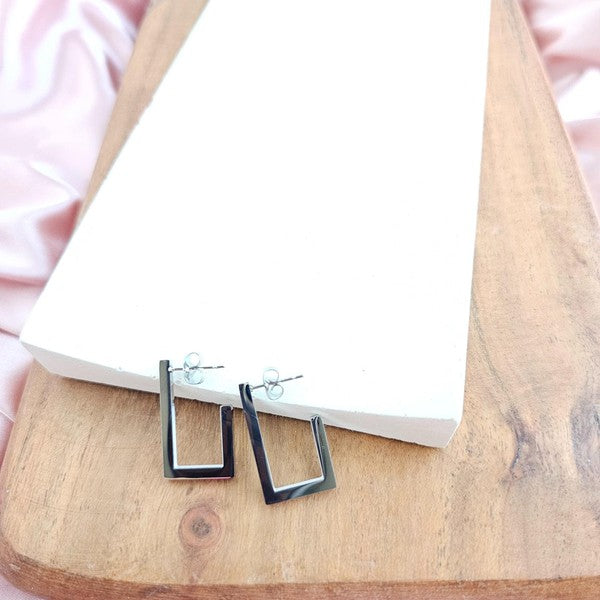 Goldi Luxe Silver Square Hoops – Unique Design, Stainless Steel