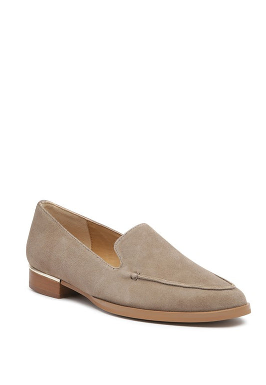 Anna Loafers Taupe – suede slip-on pointed toe shoes with breathable lining.