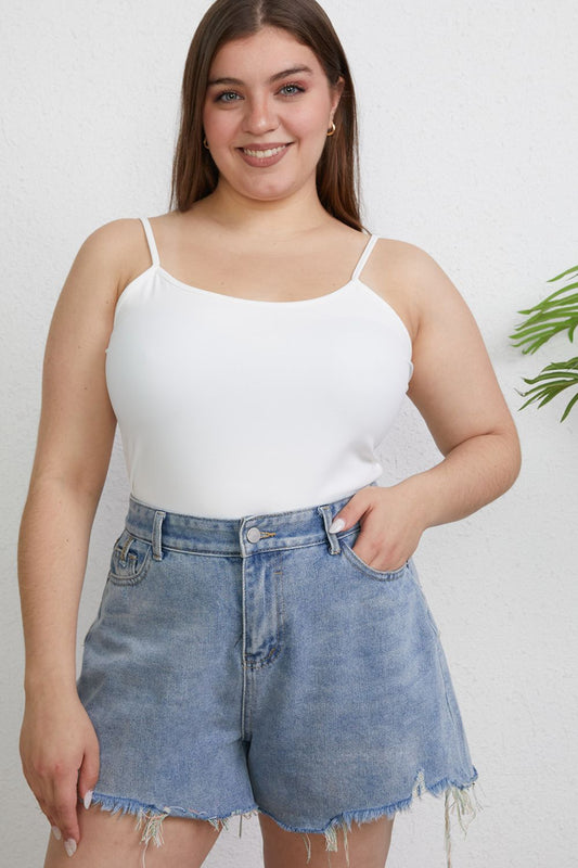 Plus size model in white Winetta Slim Cami, round neckline and slim silhouette.