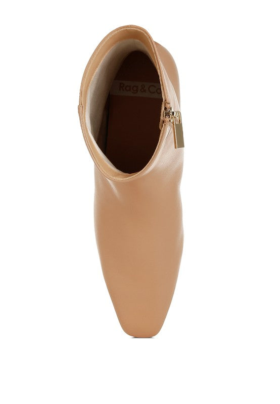 Top view of Obita Leather Ankle Boots in beige highlighting smooth leather .finish