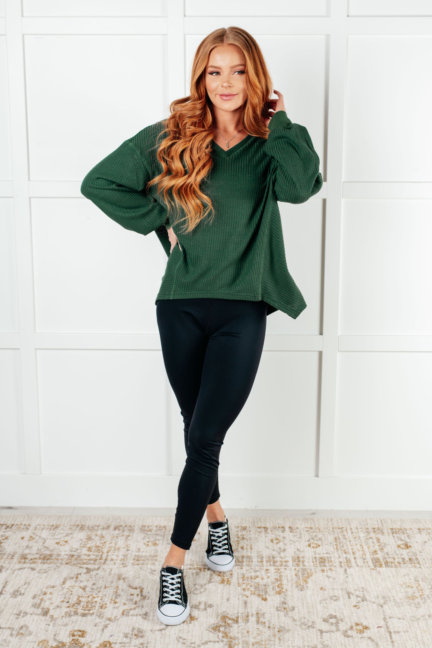 Anneli V-Neck Waffle Knit Top in Green – Chic & Relaxed