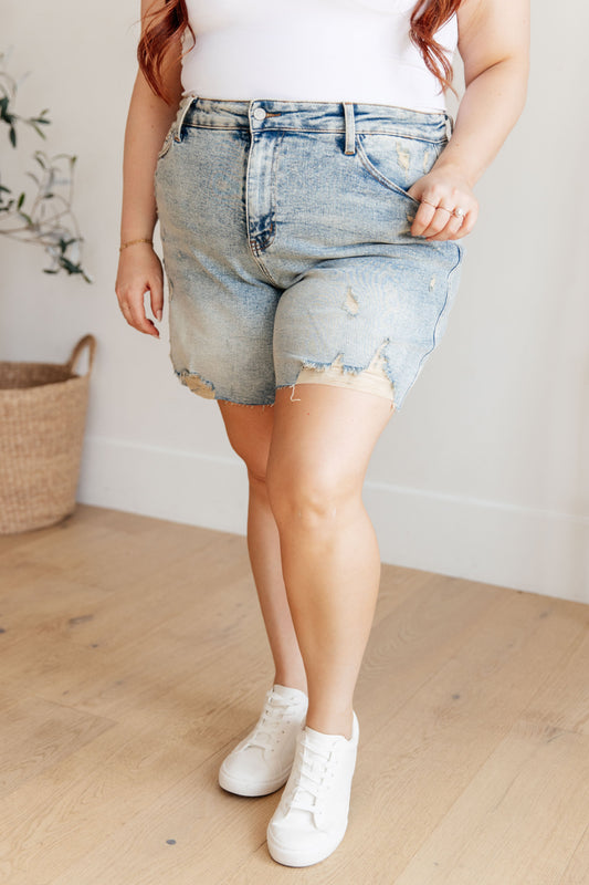 Plus Size Cindy High Rise Distressed Mineral Wash Judy Blue Shorts, front view flattering chic fit.