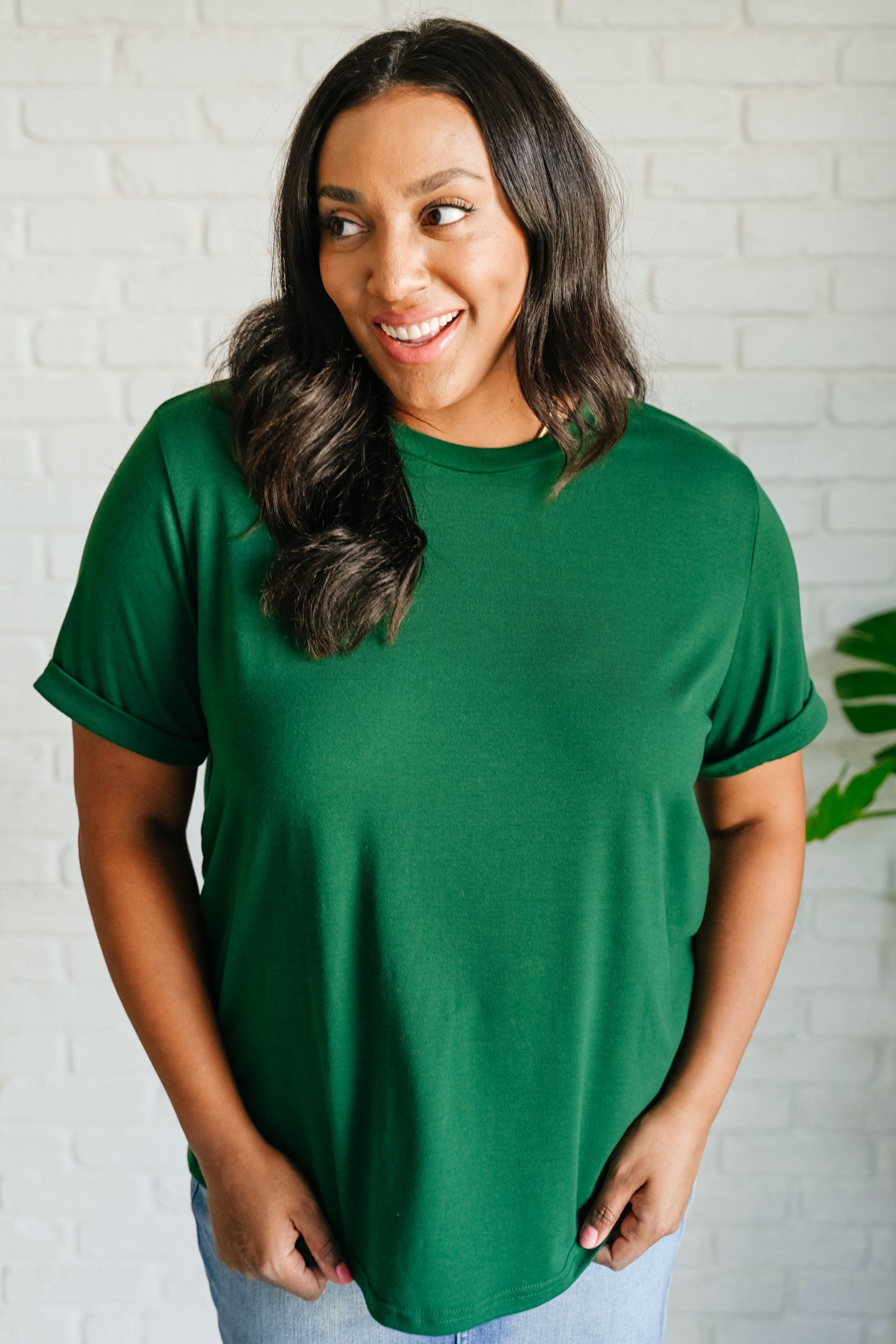 Plus size Ula Crew T-shirt in green – flattering relaxed fit.