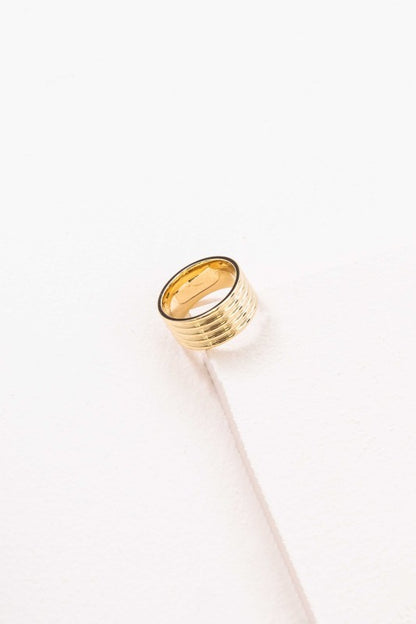 Side view of Golden Hour Ribbed Band showing ribbed detail