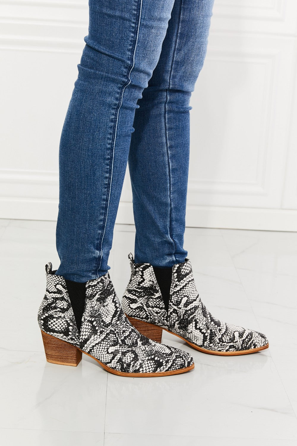 Suki -Back At It Point Toe Bootie in Snakeskin