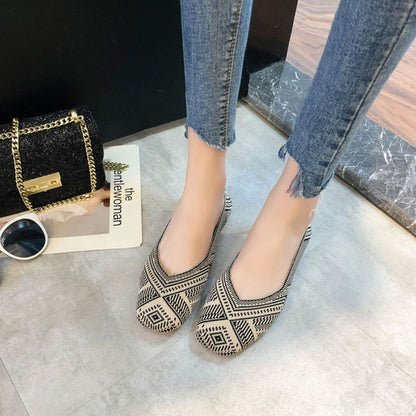 Yara Boho Flat Shoes in a grey and beige boho-inspired pattern, made from breathable recycled plastic knit, featuring a square-toe design, flat 0.34-inch heel, and sock-like fit for eco-friendly comfort.