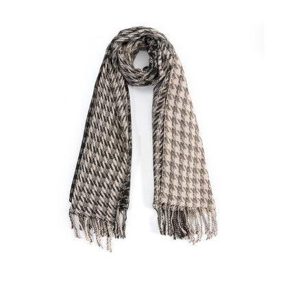 Black Sofiya Houndstooth Scarf featuring a bold two-tone print and long fringed ends for timeless style.