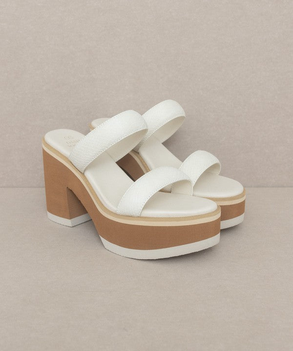 Daphne Chunky Heeled Sandal By Oasis Society