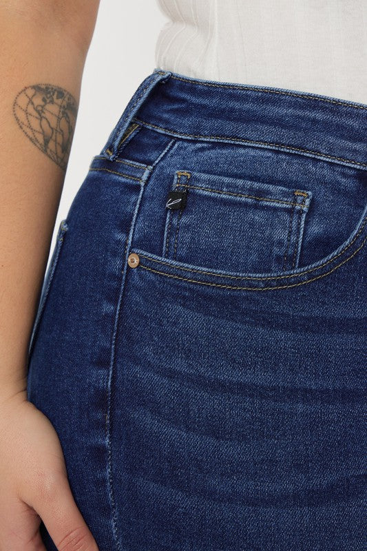 Dark stone wash plus-size slim straight jeans with a high-rise fit, 5-pocket styling, and a zip fly closure.