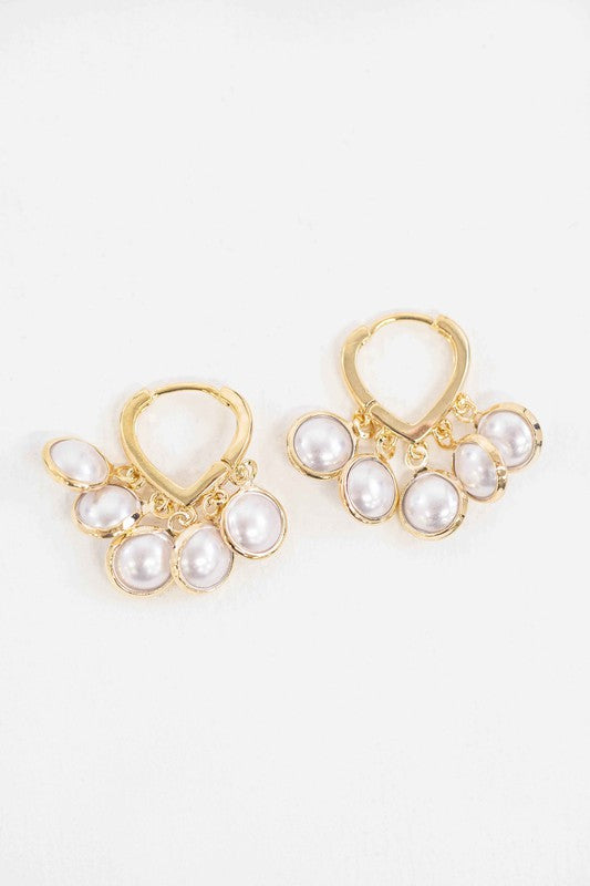 Elizabeth Circle Pearl Hoop Earrings