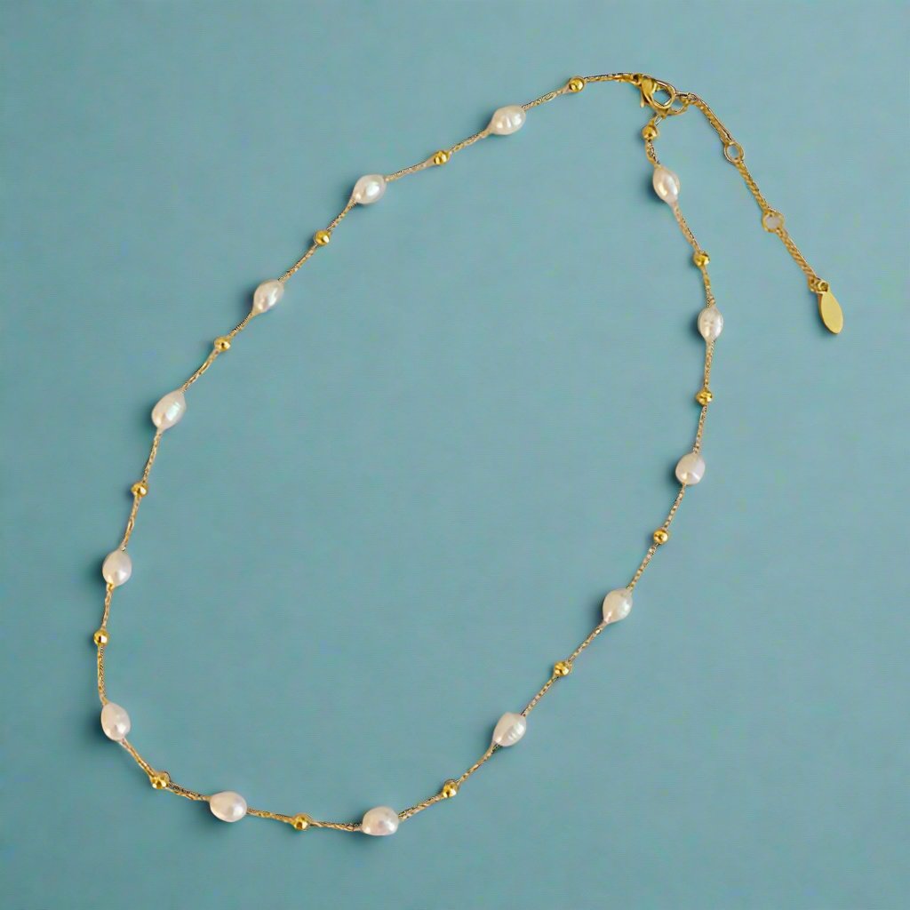 Julia Freshwater pearl Necklace