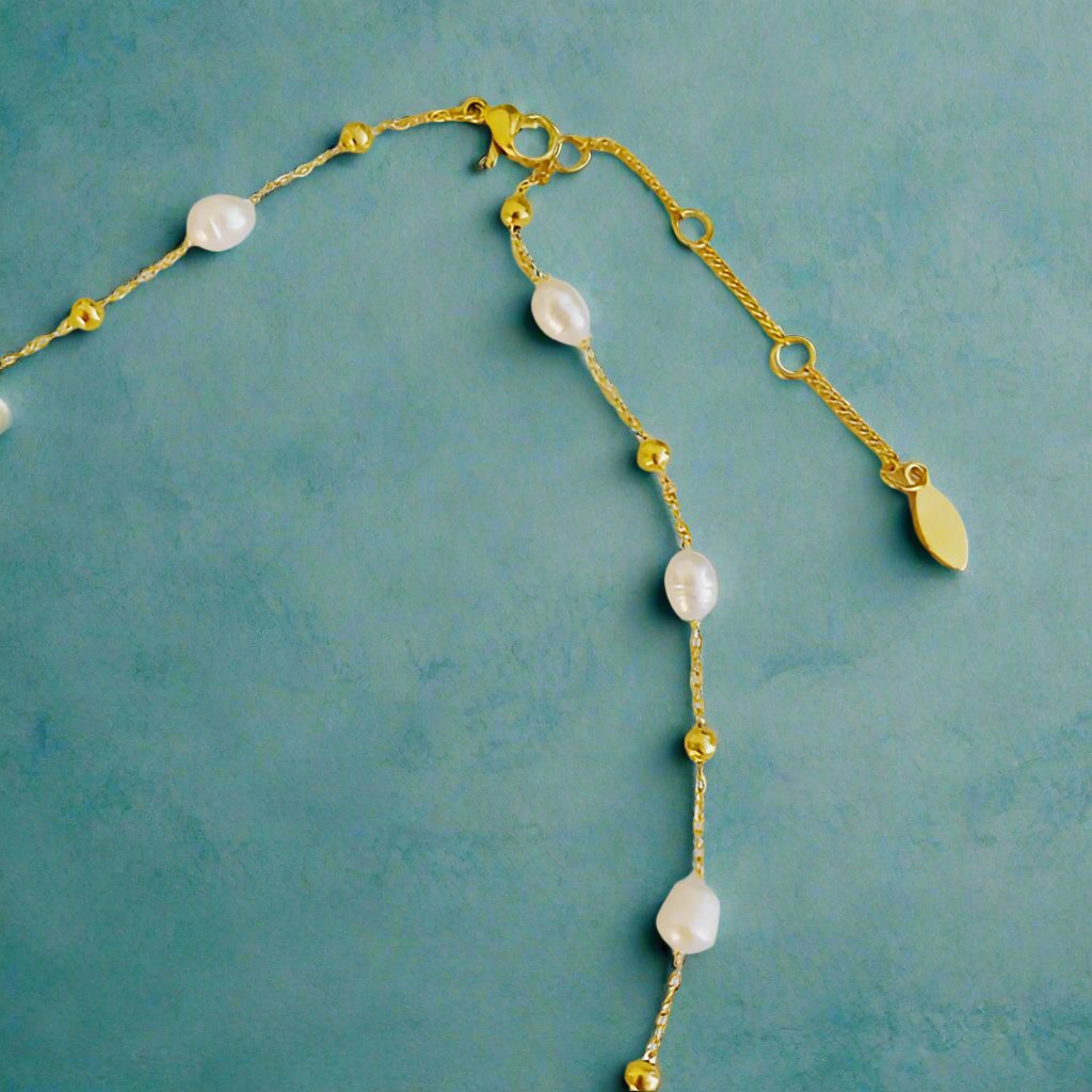 Julia Freshwater pearl Necklace