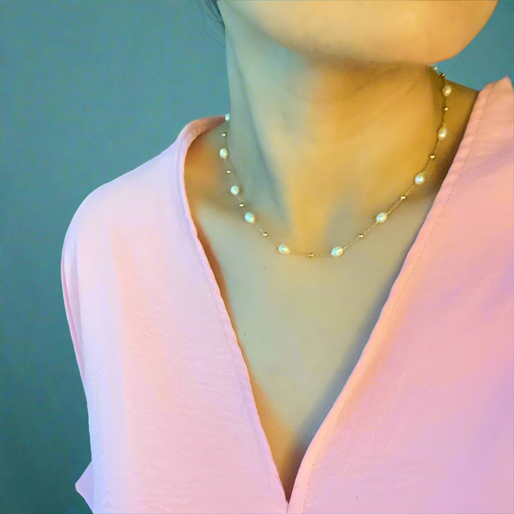 Julia Freshwater pearl Necklace