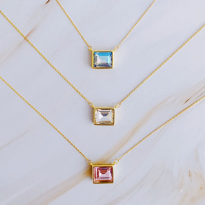 Sweet Square Pendant Necklace – 18k Gold Plated, Dainty Chain