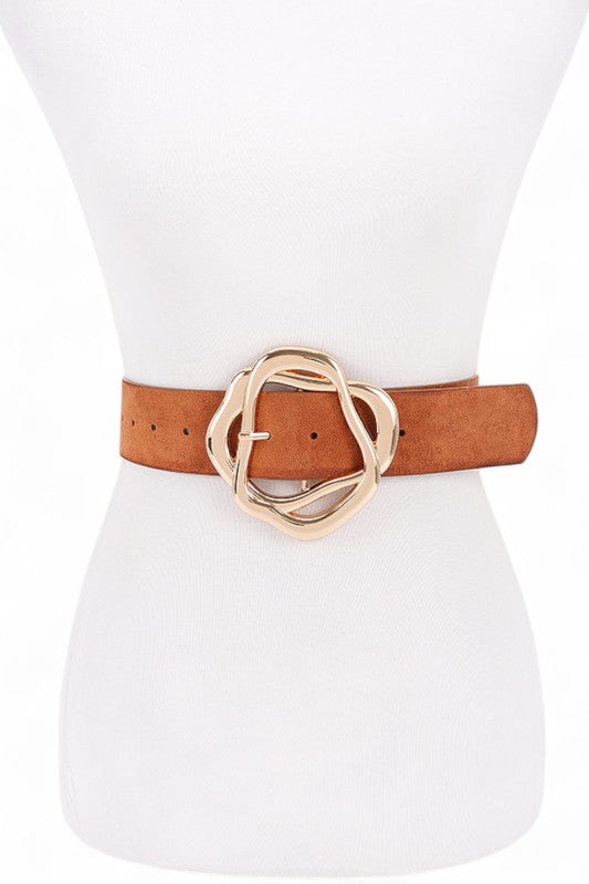 Front view of Cerisa Camel Twist Buckle Belt with iconic gold buckle.