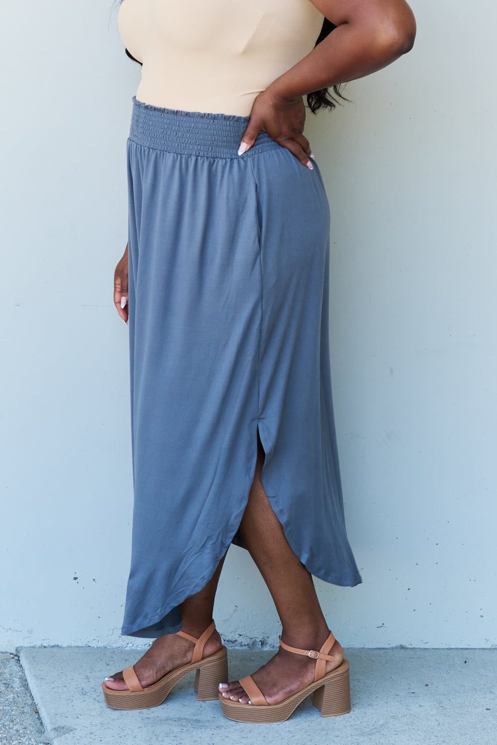 Bexley High Waist Scoop Hem Maxi Skirt