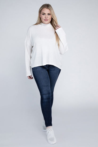 Plus size full body view of Raya Curvy Plus Drop Shoulder Top in off white styled with skinny jeans.