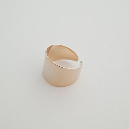 Fay Thick Wrap Ring – Adjustable in Gold, Silver, and Rose Gold