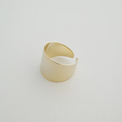 Fay Thick Wrap Ring – Adjustable in Gold, Silver, and Rose Gold
