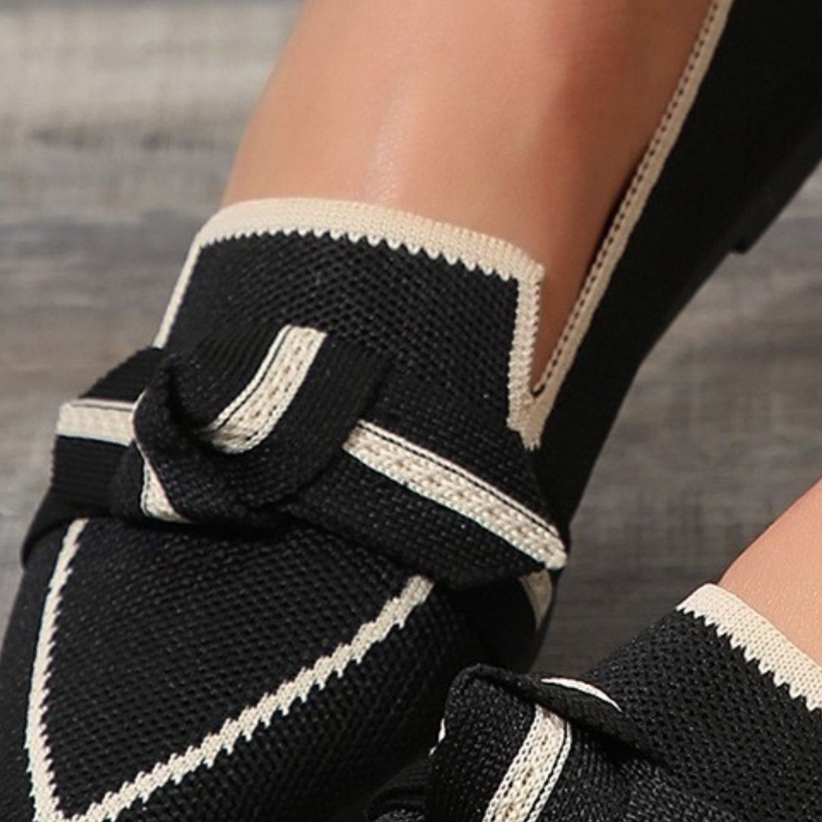 Brie Bow Contrast Trim Point Toe Loafers