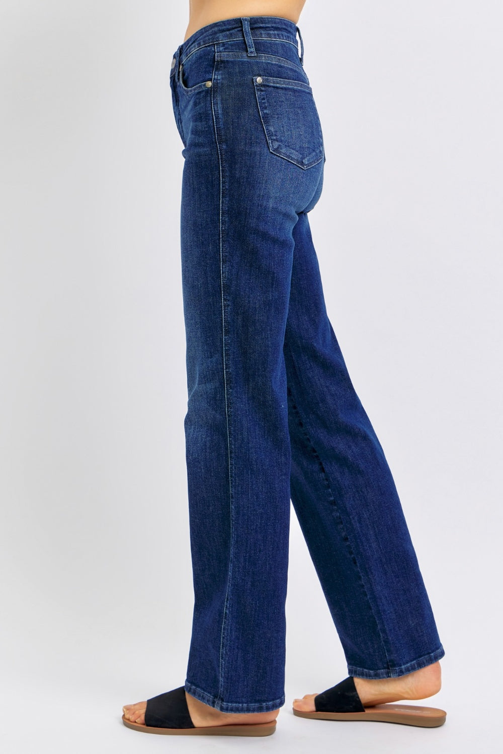 High-waist straight-leg jeans with tummy control, moderate stretch, and a washed finish.