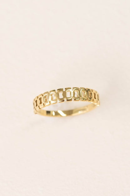 Bridge Ring gold plated chain-link band, front view showing polished detail