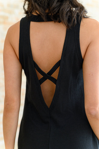 Close up view of the criss cross back cut out.