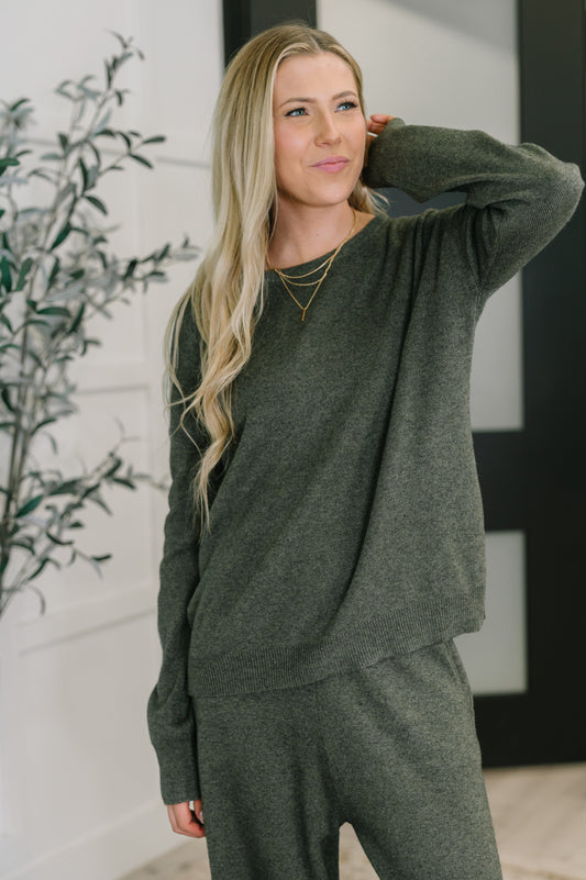 Front view of Clove Sweater in Moss with ribbed knit and oversized fit