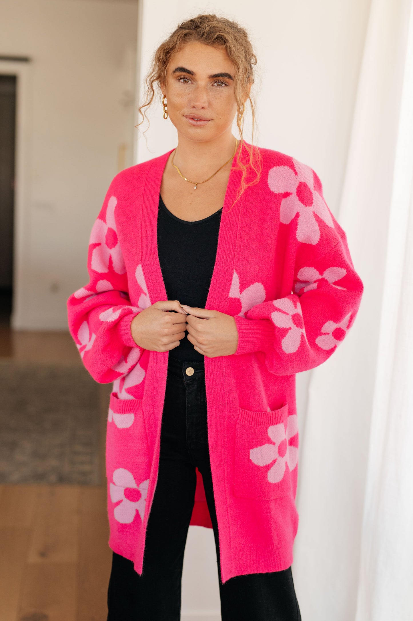 Miley Floral Cardigan in Pink