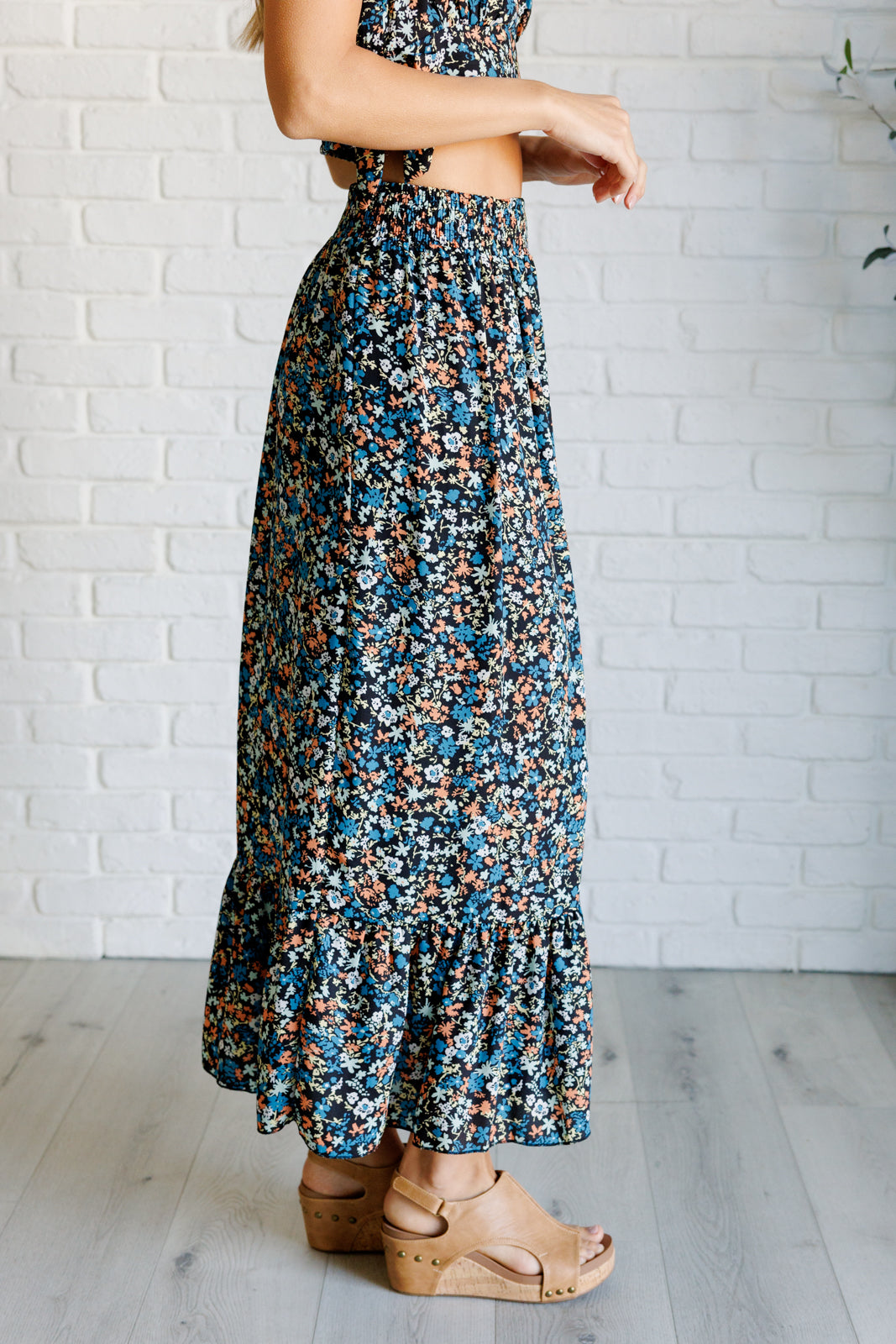 Dharma Floral V-Neck Crop and Skirt Set