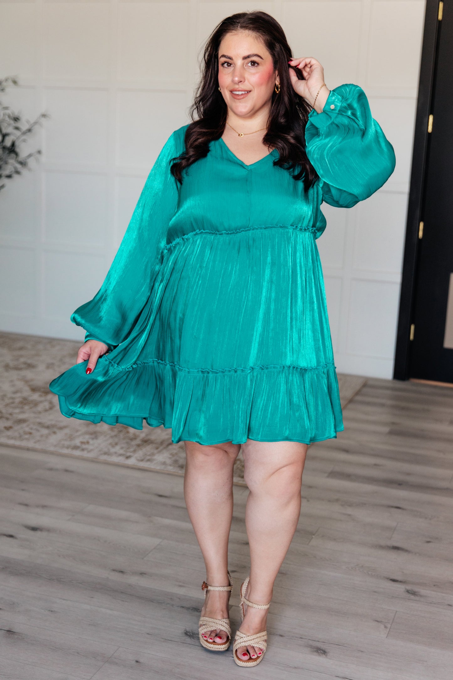 Eliana V-Neck Balloon Sleeve Dress