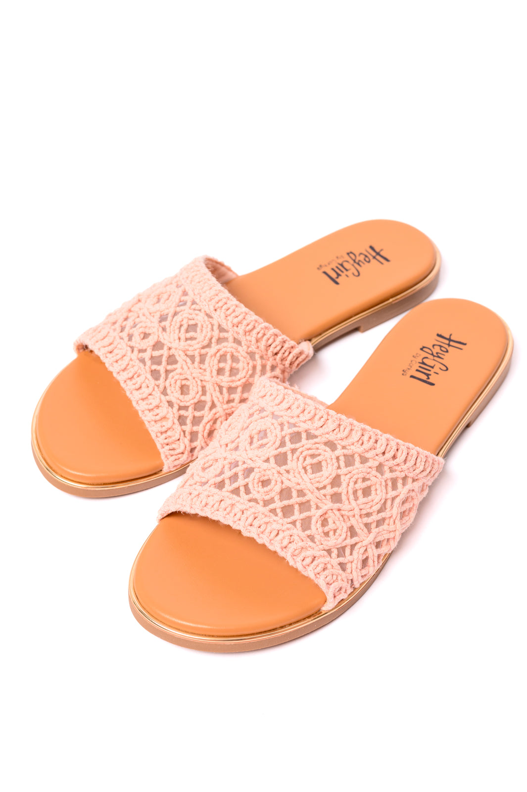 Rudy Beach Sandals in Pink