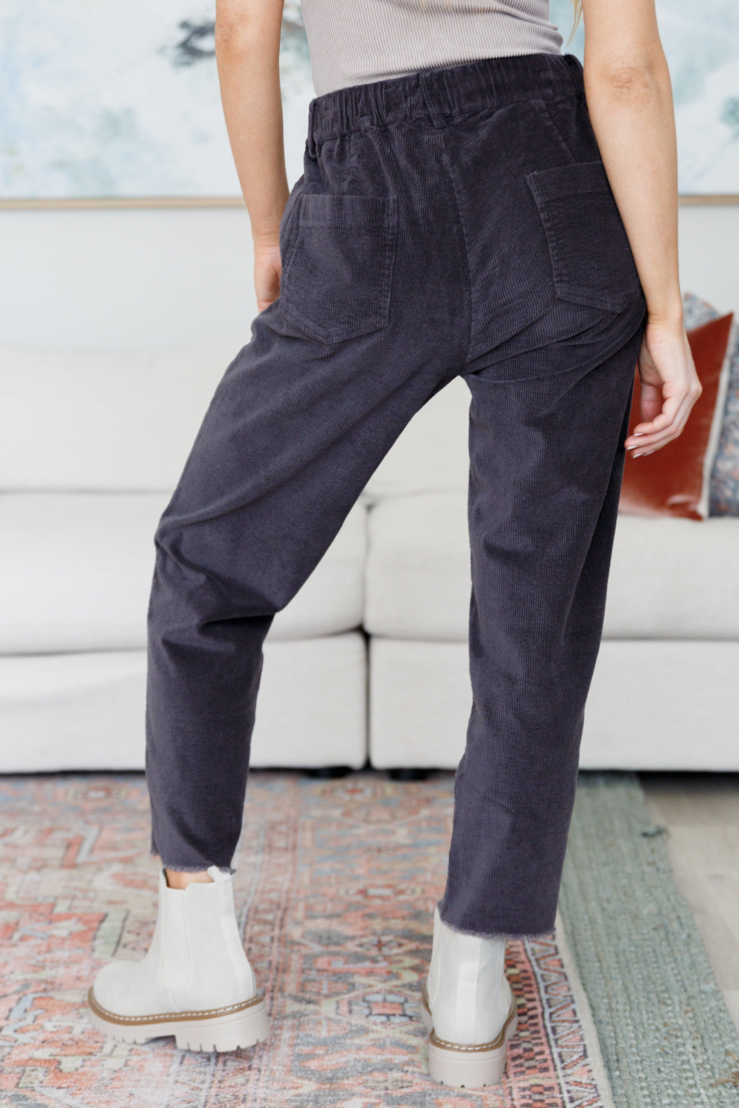 Yuki Corduroy Pants