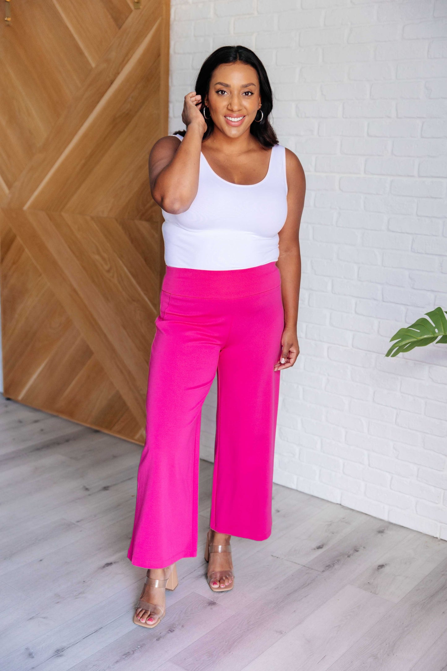 Emina Magic Wide Leg Crop Pants in Hot Pink