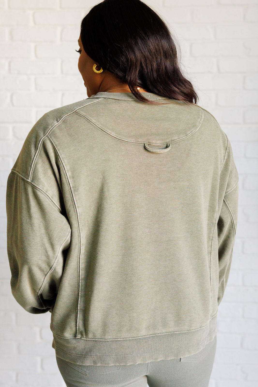 Drina Mineral Wash Crew Neck Pullover in Army Green