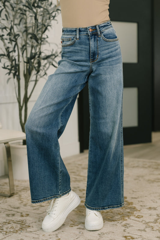 Front view of Shayla High Waist Retro Wide Jeans by Judy Blue high rise and wide leg fit.