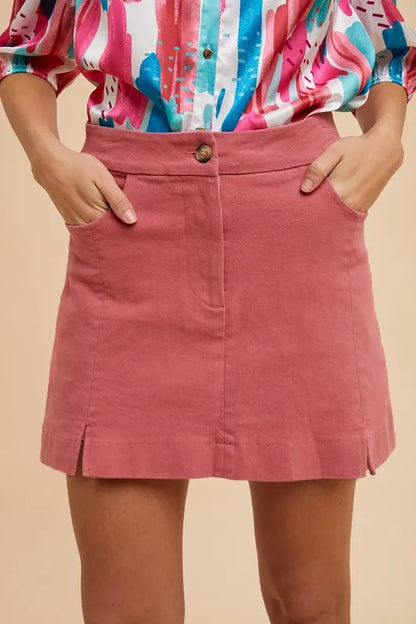 Stretch cotton mini skirt in rose pink – comfy and chic everyday style.