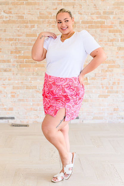 Plus size white puff sleeve v-neck t-shirt – flattering and soft jersey knit.