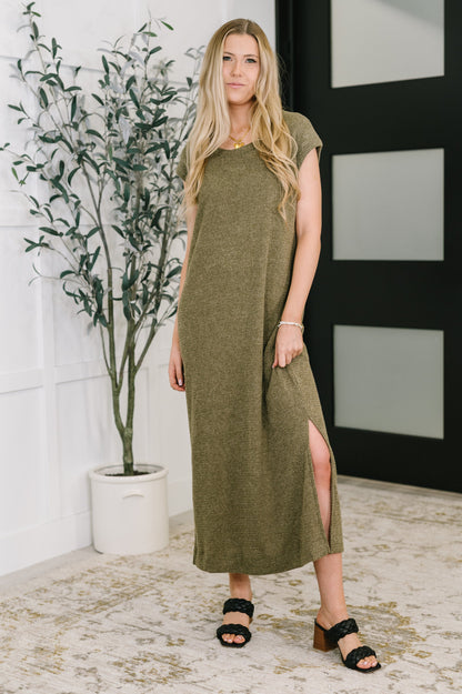 Front view of Wannetta Set in Olive featuring ribbed neckline and boxy relaxed fit.