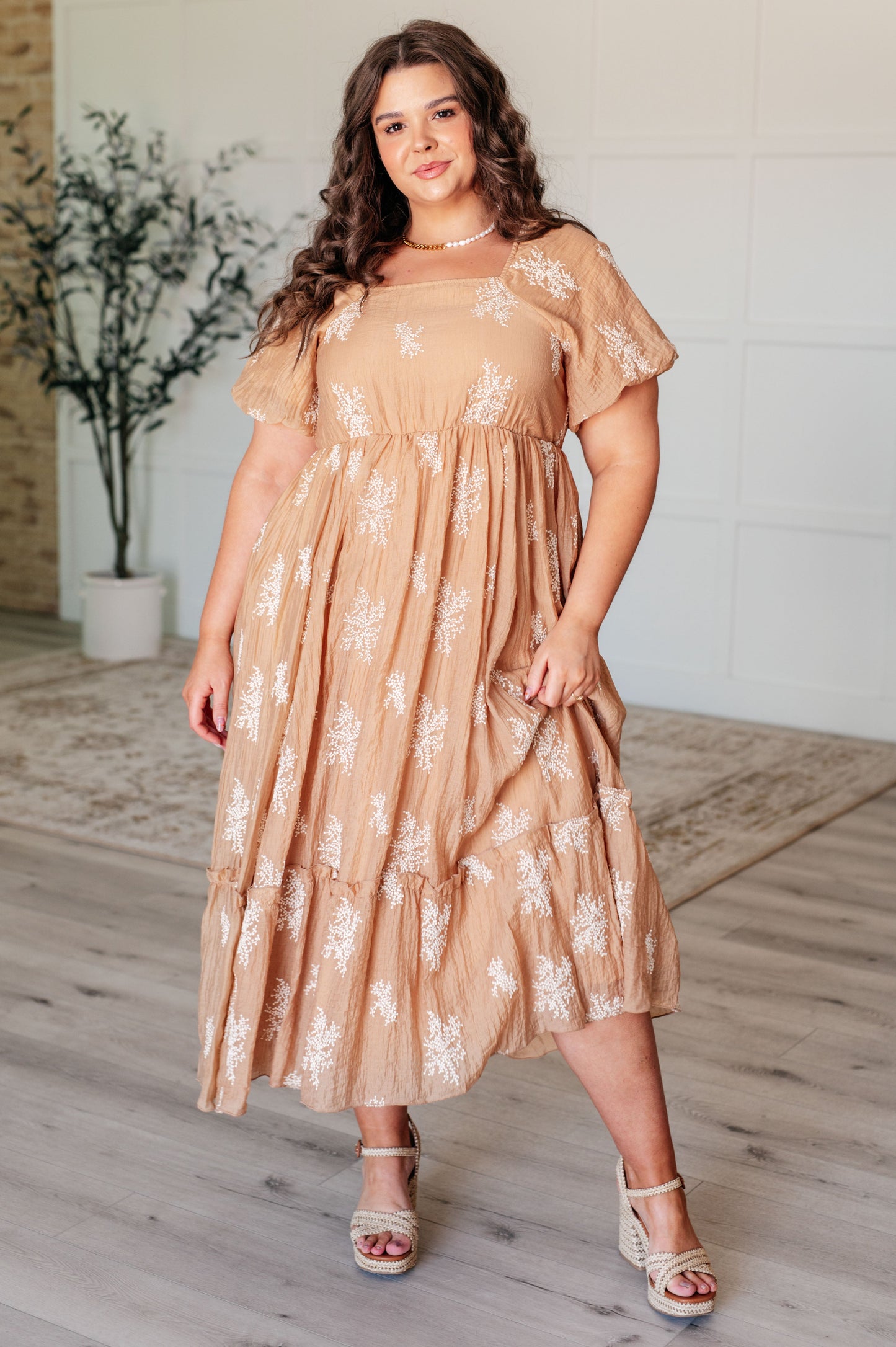 Emery Balloon Sleeve Dress in Camel