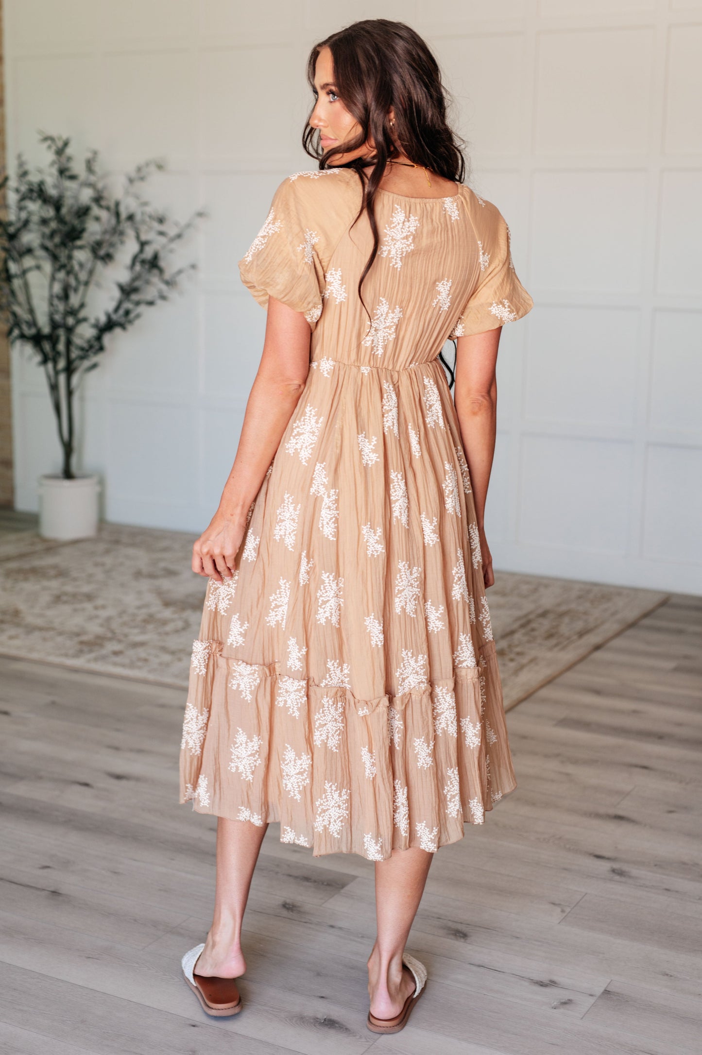 Emery Balloon Sleeve Dress in Camel