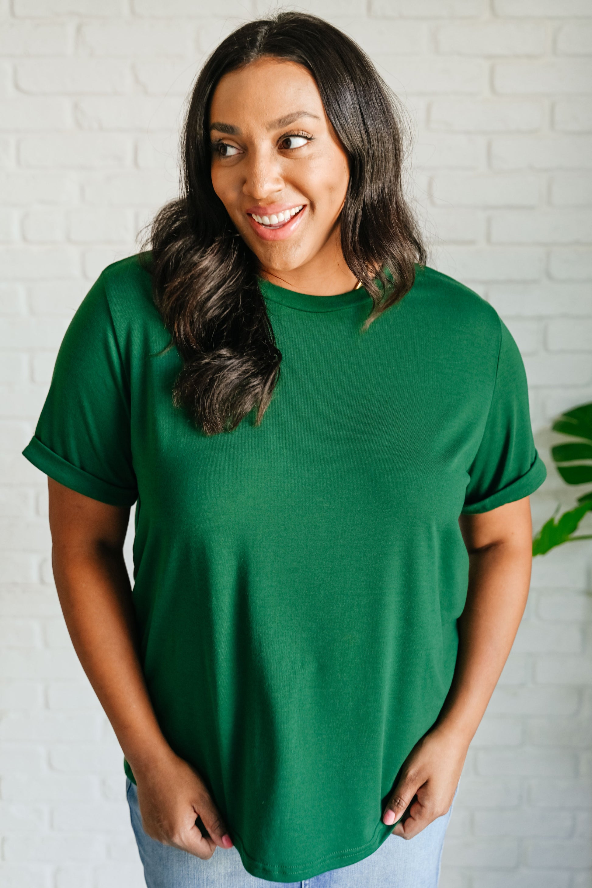 Plus size Ula Crew T-shirt in green – flattering relaxed fit.